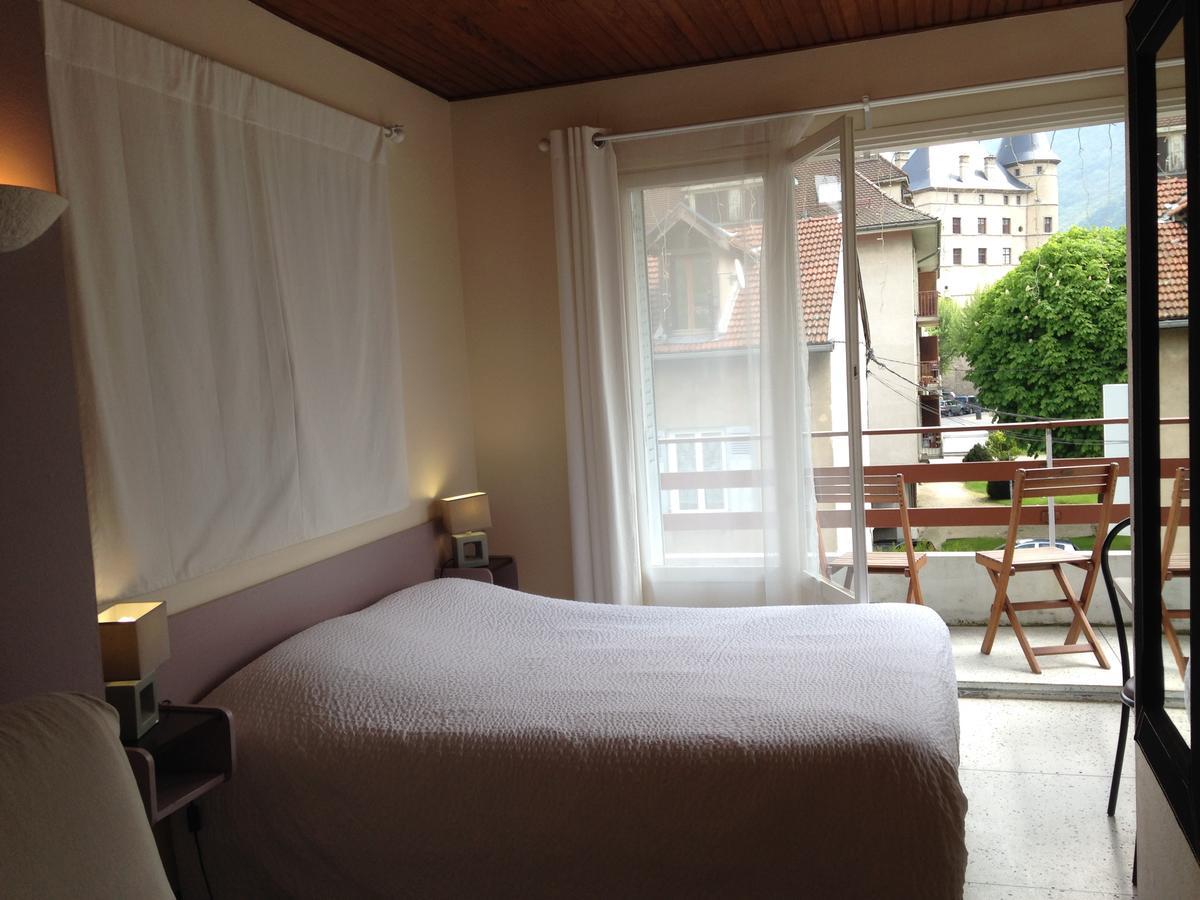 Hotel Sandra Vizille Εξωτερικό φωτογραφία